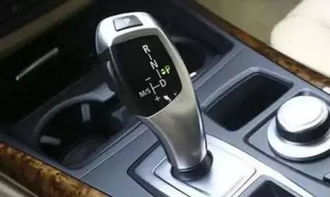 汽车空档转速多少正常